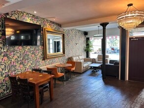 6-8 Market Sq, Telford for lease Interior Photo- Image 2 of 19