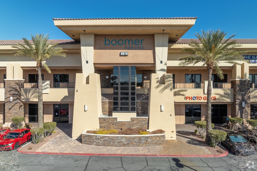 8670 W Cheyenne Ave, Las Vegas, NV for lease - Building Photo - Image 2 of 17