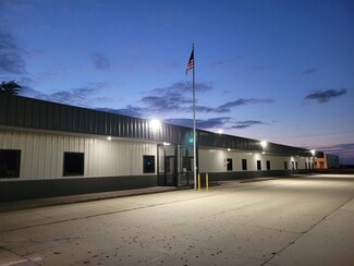 Plus de détails pour 1621 E Washington St, Washington, IA - Bureau à louer