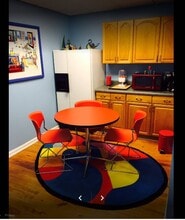 915 Commercial St, Conyers, GA for lease Interior Photo- Image 1 of 4