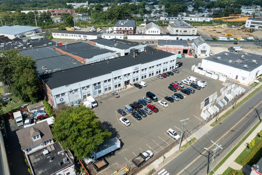 425 Fairfield Ave, Stamford, CT for lease - Aerial - Image 2 of 15