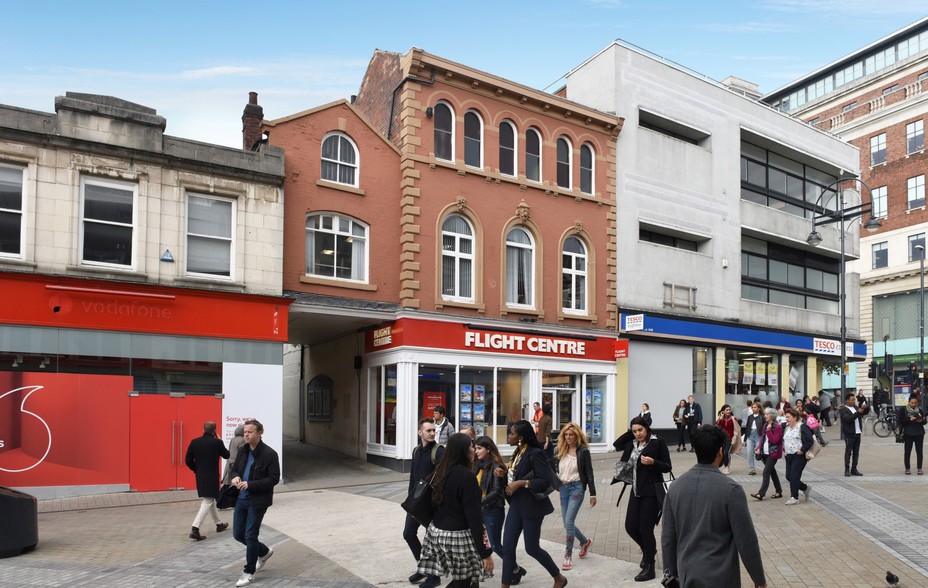 83-83A Briggate, Leeds à vendre - Photo principale - Image 1 de 1