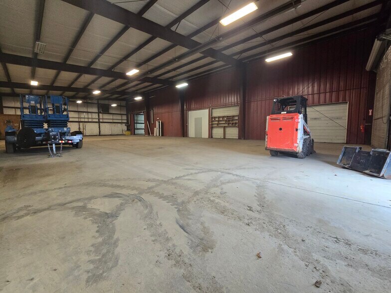 14 Park Dr, Franklin, NJ à louer - Photo du bâtiment - Image 3 de 34