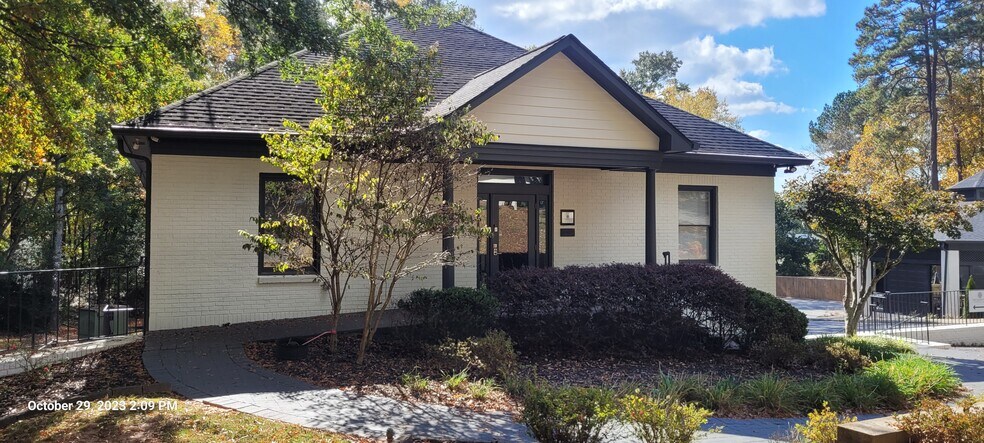 1155 Hightower Trl, Atlanta, GA à vendre - Photo du bâtiment - Image 2 de 22