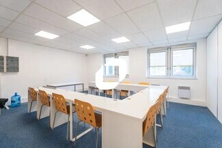 More details for 7 Rue Jean Mermoz, Versailles - Office for Lease