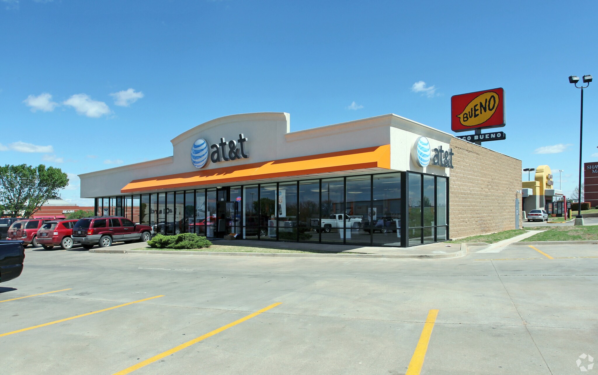 502-504 Shawnee Mall Dr, Shawnee, OK à vendre Photo principale- Image 1 de 4