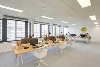 11 Avenue Dubonnet, Courbevoie for lease Building Photo- Image 1 of 1