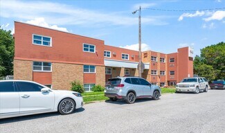 Plus de détails pour 2406 Fowler Ave, Omaha, NE - Bureau à vendre