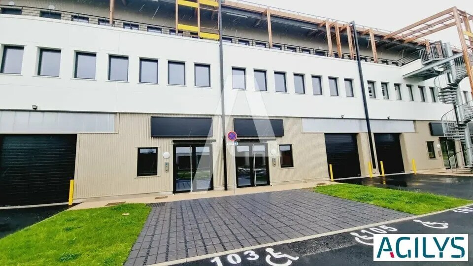 Flex dans Fresnes à louer - Photo du bâtiment - Image 1 de 6