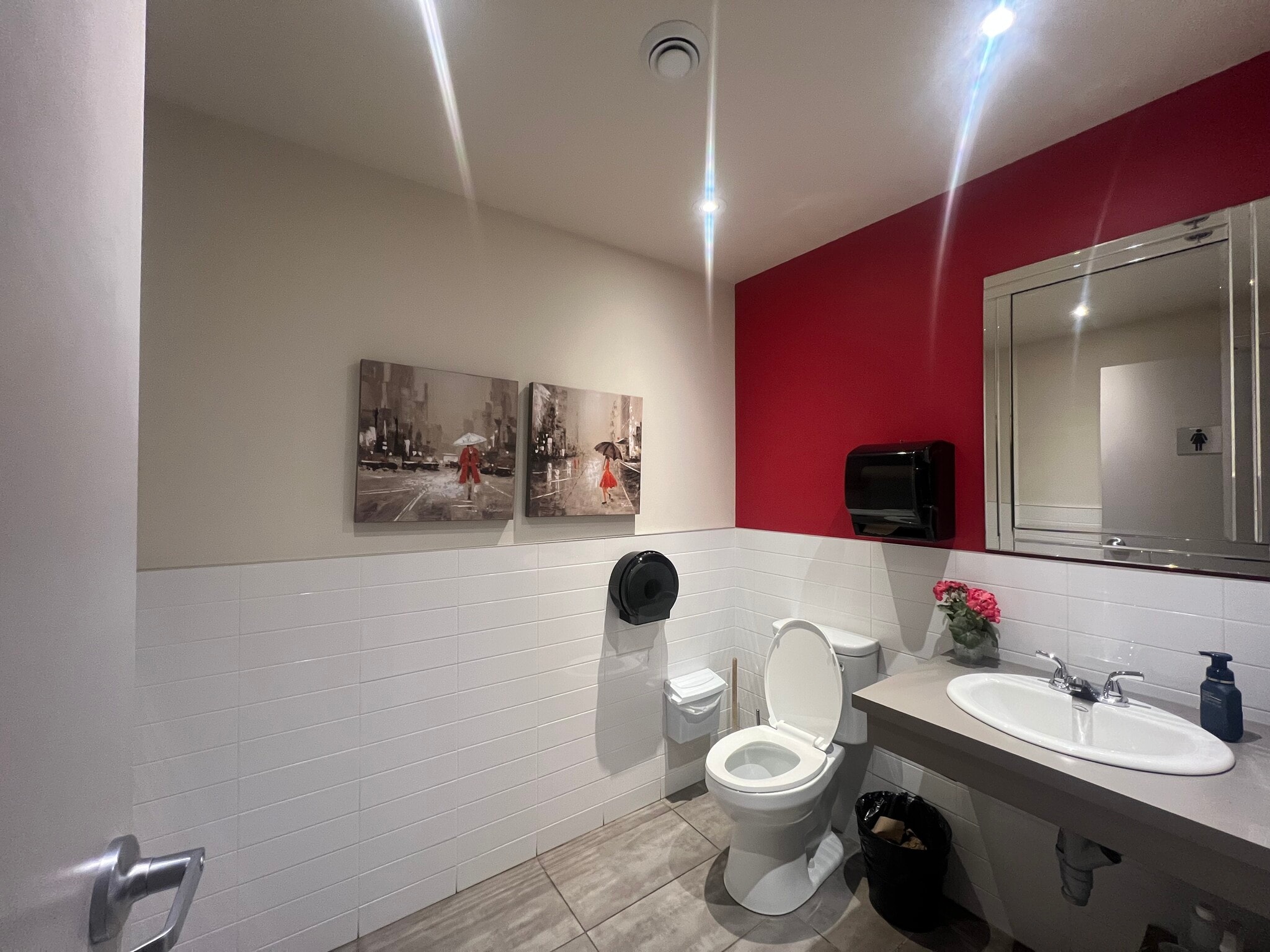 8600 Rue Jarry E, Anjou, QC à louer Photo intérieure- Image 1 de 11