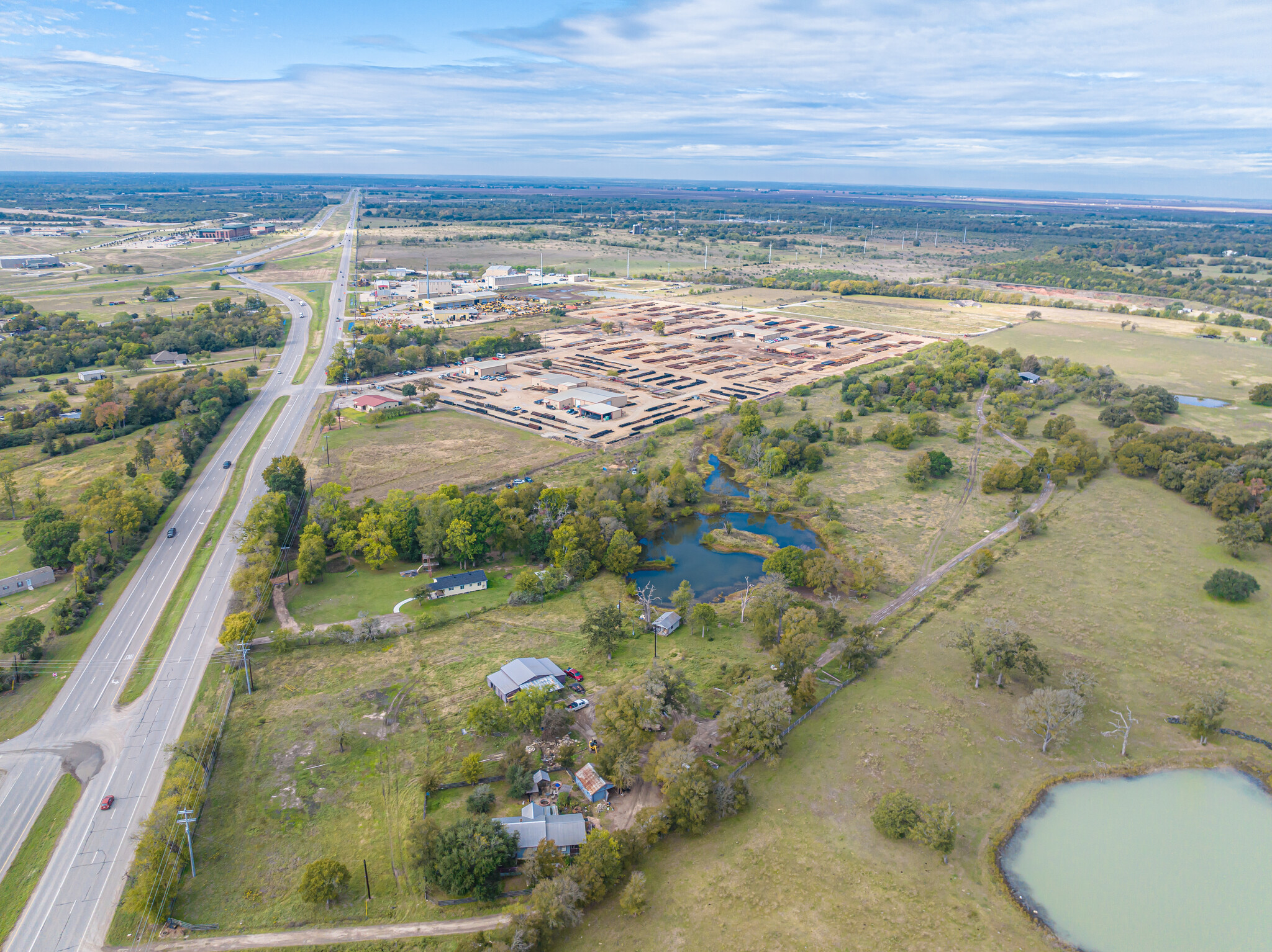 7790 W SH 21, Bryan, TX à vendre Photo principale- Image 1 de 2