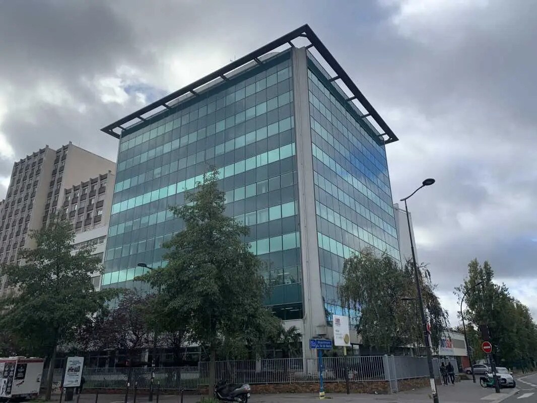 Office in Ivry-sur-Seine for lease Building Photo- Image 1 of 16