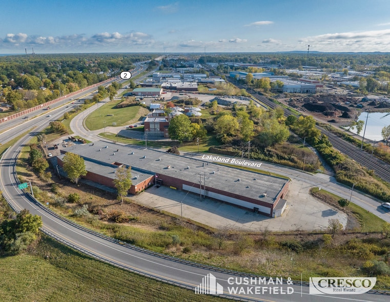 27600 Lakeland Blvd, Euclid, OH for lease - Building Photo - Image 2 of 5