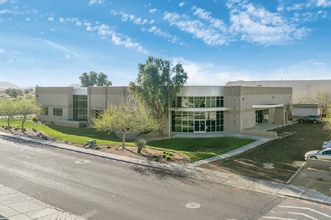 1501 W Knudsen Dr, Phoenix, AZ à vendre Photo intérieure- Image 2 de 12