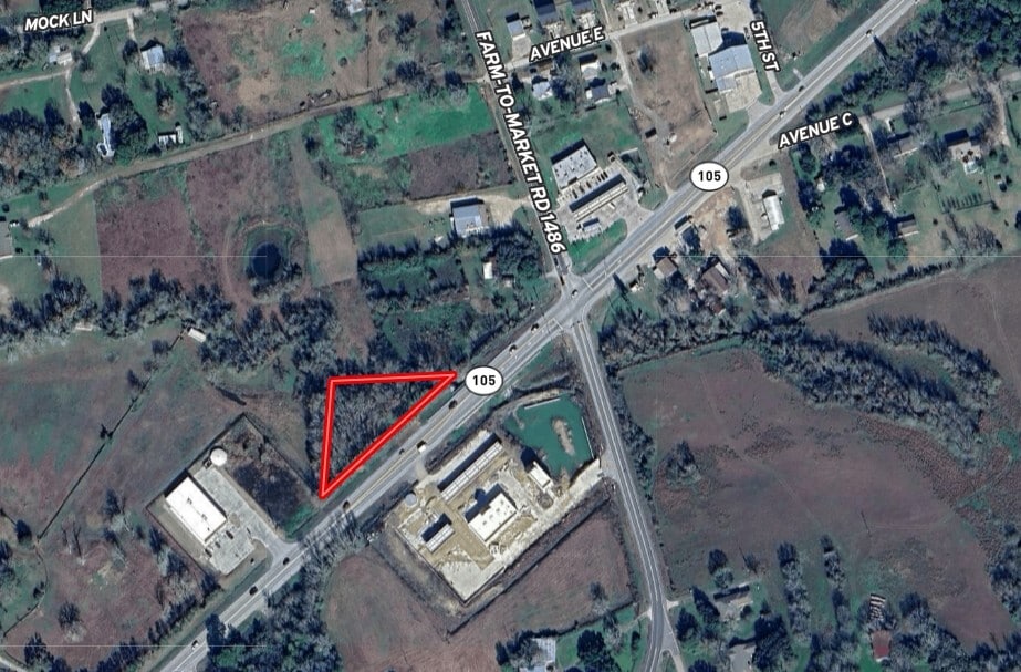 0.7 AC Highway 105 West, Montgomery, TX for sale Aerial- Image 1 of 4