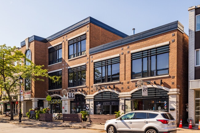 More details for 171-183 Rue Saint-Charles O, Longueuil, QC - Coworking for Lease