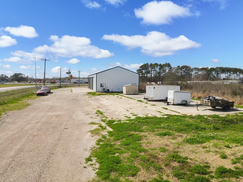 201 Lexington Dr, Rayne, LA for sale - Building Photo - Image 2 of 15