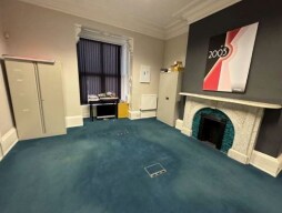 27 Harrison Rd, Halifax à vendre - Photo intérieure - Image 3 de 4