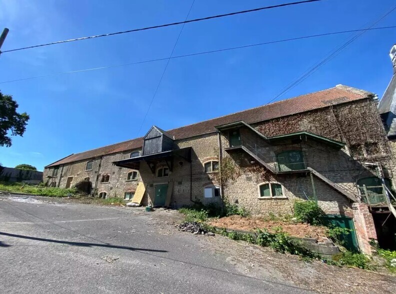 Westbury Leigh, Westbury à louer - Photo du bâtiment - Image 1 de 8