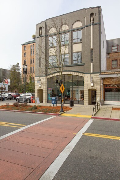 748-750 Market St, Tacoma, WA for lease - Building Photo - Image 1 of 80