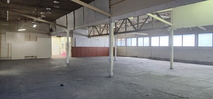 3601 Florence Ave, Bell, CA for lease Interior Photo- Image 1 of 9