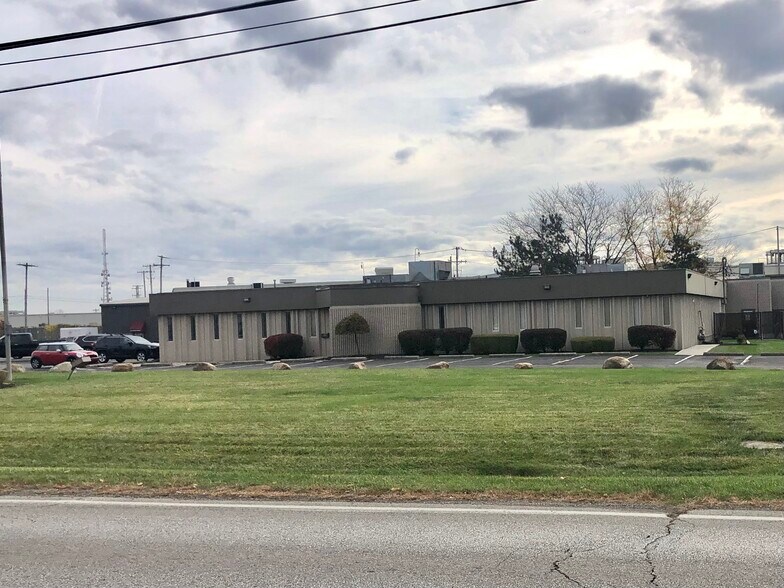 7420 Worthington Galena Rd, Columbus, OH à vendre - Photo principale - Image 2 de 10