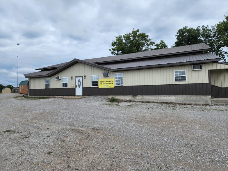 8 Highway K, Iberia, MO for sale - Primary Photo - Image 1 of 1