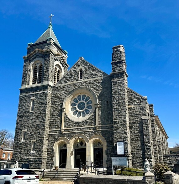 4103 Old York Rd, Baltimore, MD à vendre - Photo du bâtiment - Image 2 de 22