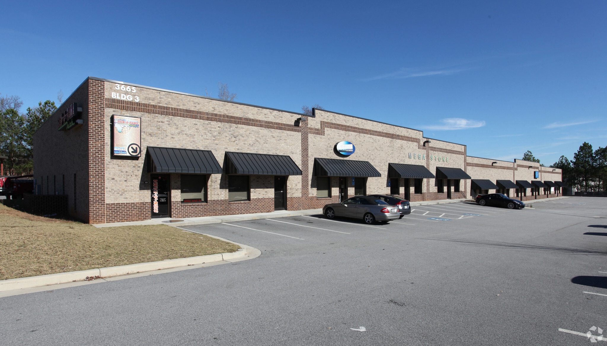 3665 Swiftwater Park Dr, Suwanee, GA for lease Primary Photo- Image 1 of 3