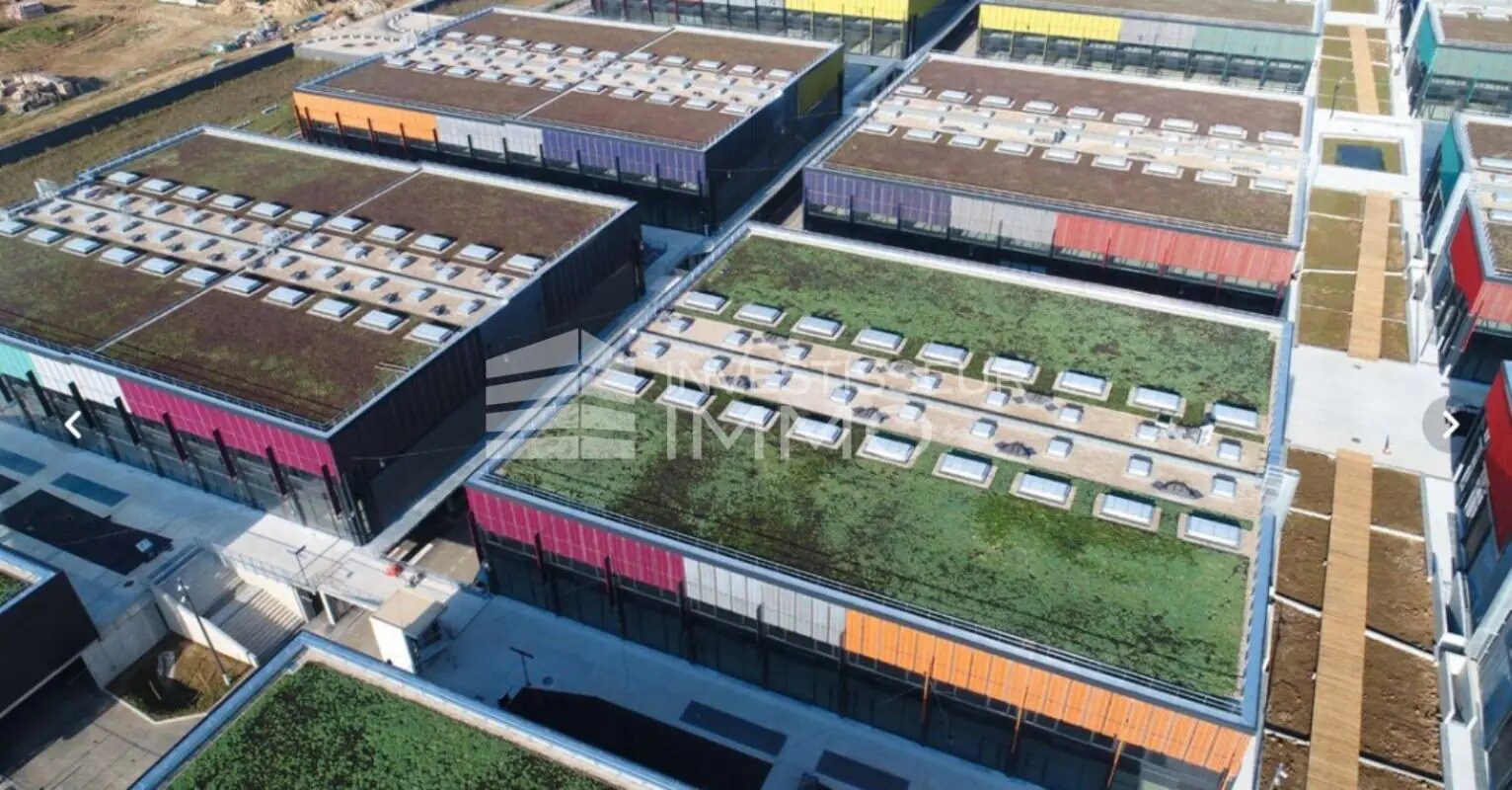 Commerce de détail dans Tremblay-en-France à vendre Photo du bâtiment- Image 1 de 8