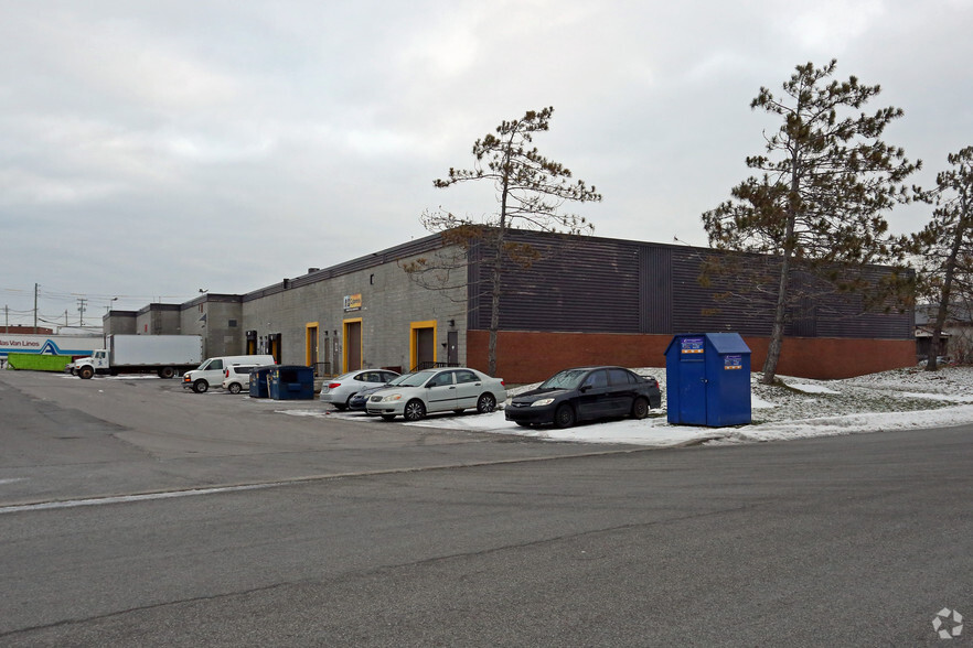 195 Rue Deveault, Gatineau, QC for lease - Building Photo - Image 2 of 3