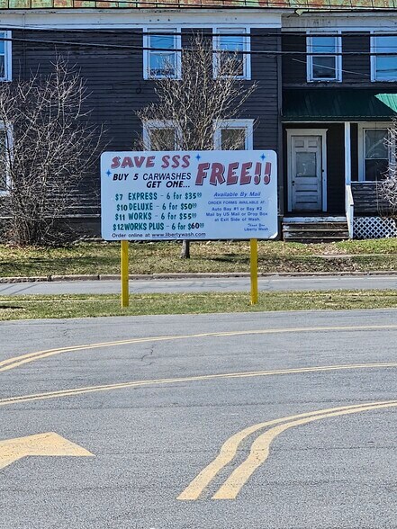 316 W Liberty St, Rome, NY à vendre - Photo du bâtiment - Image 2 de 17