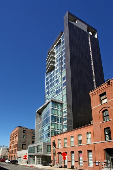 543-545 W 25th St, New York, NY à louer - Photo du bâtiment - Image 3 de 25