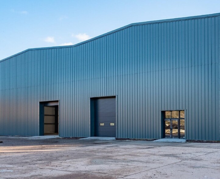 Telegraph Ln, Exeter à louer - Photo du bâtiment - Image 3 de 4