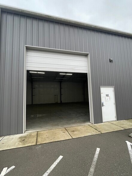1351 Pacific Pl, Ferndale, WA for lease - Building Photo - Image 2 of 5