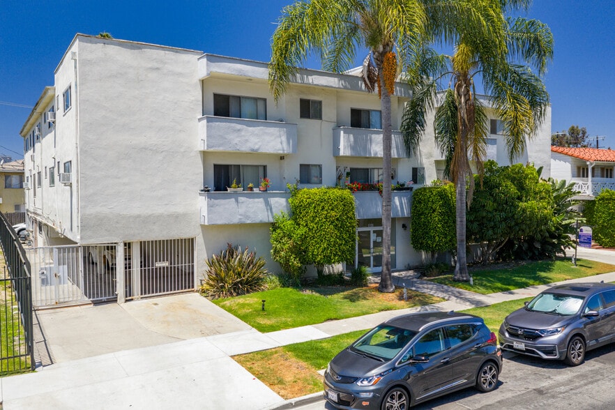 1041 S Corning St, Los Angeles, CA for sale - Building Photo - Image 2 of 28
