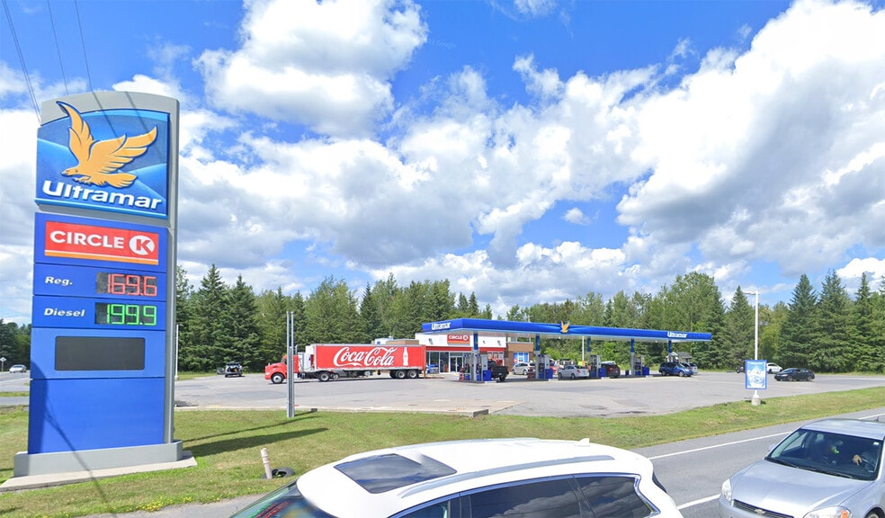 715 Limoges Rd, Limoges, ON à louer - Photo principale - Image 1 de 3