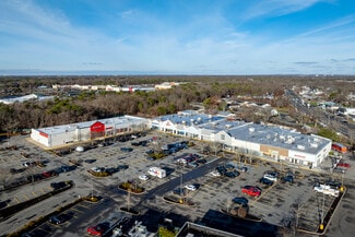 Plus de détails pour 367-425 N Service Rd, Patchogue, NY - Commerce de détail à louer