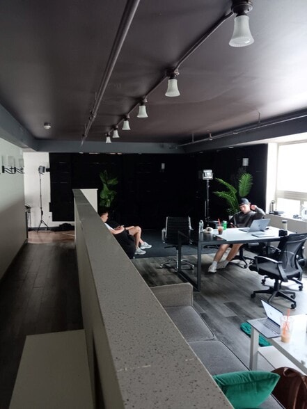 171 Marshall St, Syracuse, NY for lease - Primary Photo - Image 2 of 2