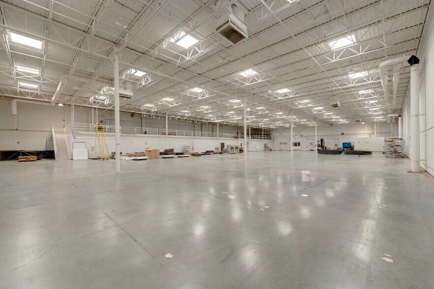 1551 Corporate Dr, Irving, TX à louer - Photo intérieure - Image 2 de 28