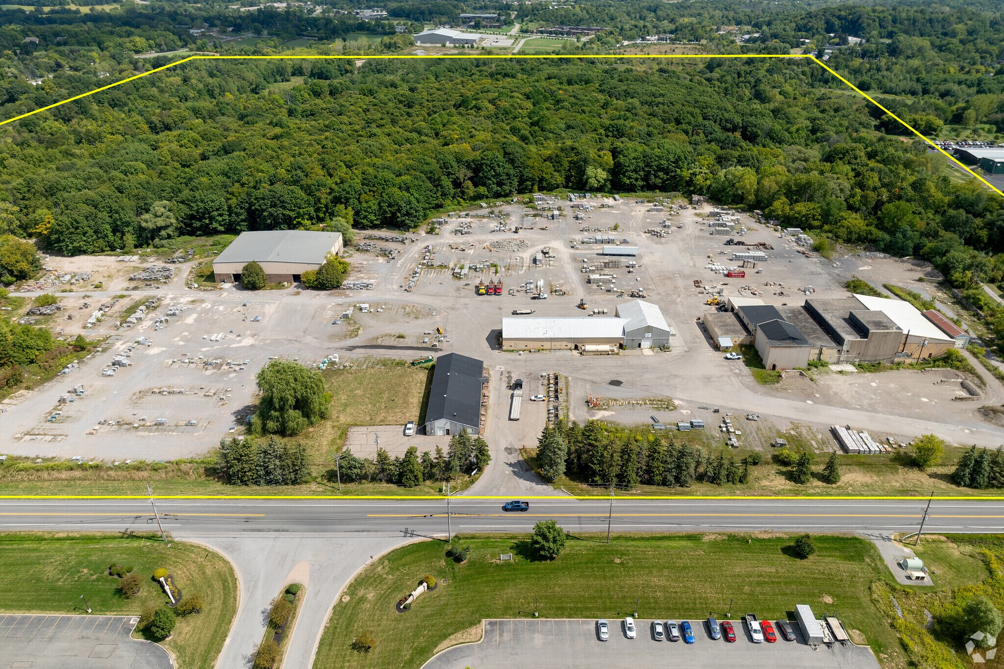 735 Wangum Rd, Victor, NY à louer Aérien- Image 1 de 37