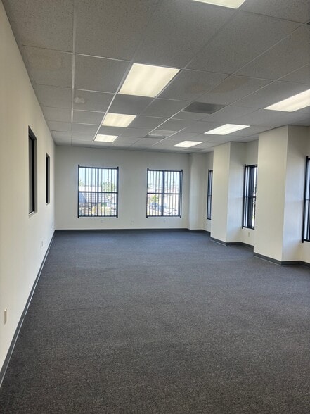 2558 Strozier Ave, South El Monte, CA for lease - Building Photo - Image 3 of 8