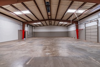 2232 Michigan Ave, Arlington, TX à louer Photo intérieure- Image 2 de 5