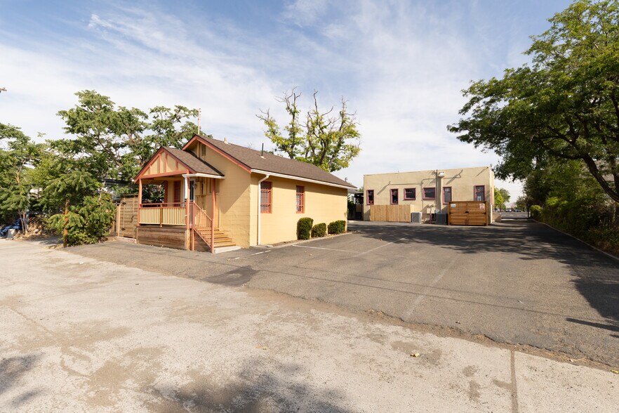 146 Vassar St, Reno, NV à vendre - Photo du bâtiment - Image 3 de 33