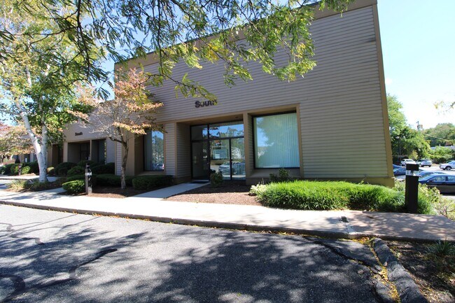 More details for 200 N Main St, East Longmeadow, MA - Office for Sale