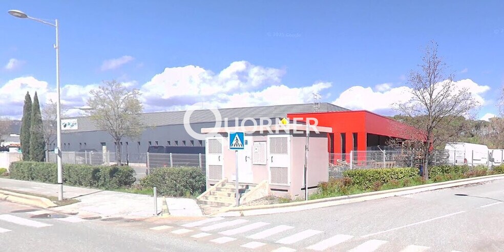Industriel dans Frejus à louer - Photo du bâtiment - Image 3 de 3