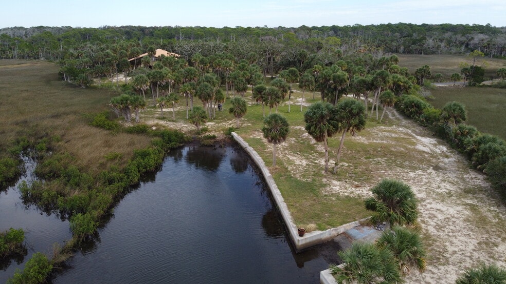 3217 Shine Ln, Spring Hill, FL à vendre - Photo du bâtiment - Image 2 de 13