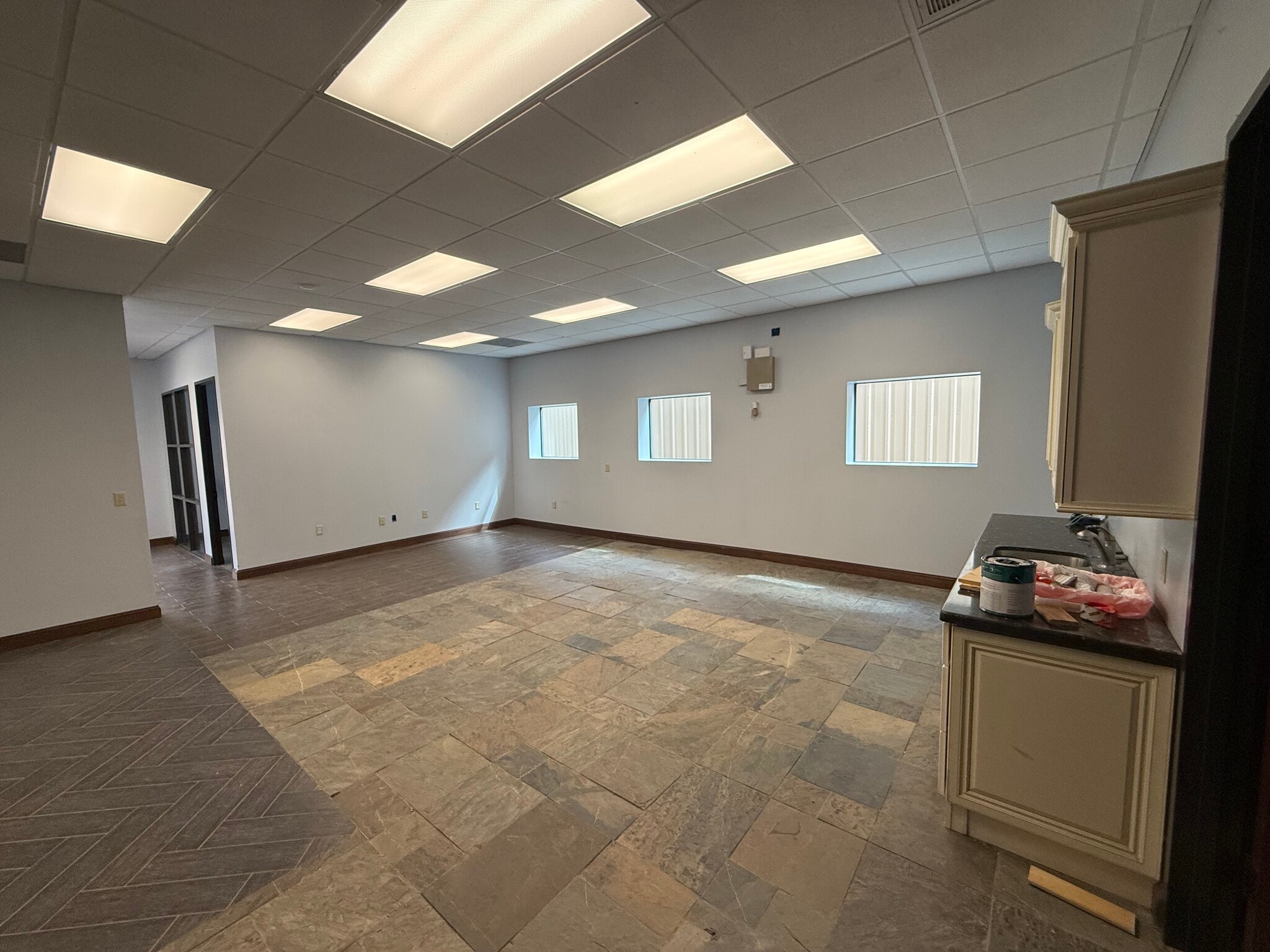 15349 Summit Park Dr, Montgomery, TX for lease Interior Photo- Image 1 of 16
