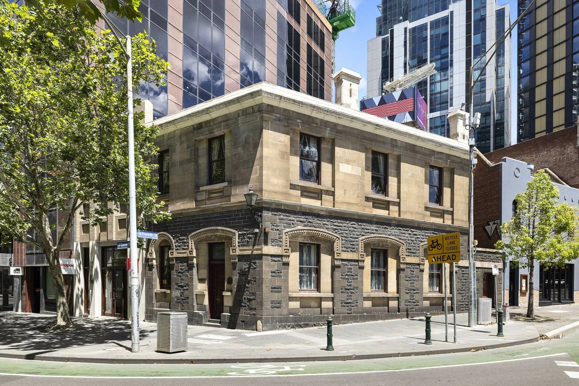 375 Queen St, Melbourne à louer Photo principale- Image 1 de 3