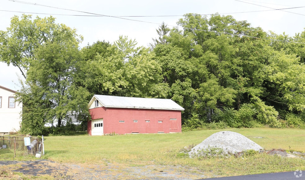 4-6 S Plank Rd, Newburgh, NY à vendre - Photo du bâtiment - Image 3 de 10